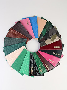 YR Карман для карт J-016